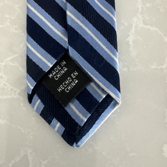 Stafford Men's Tie Blue & White Striped Necktie Silk - Picture 5 of 6